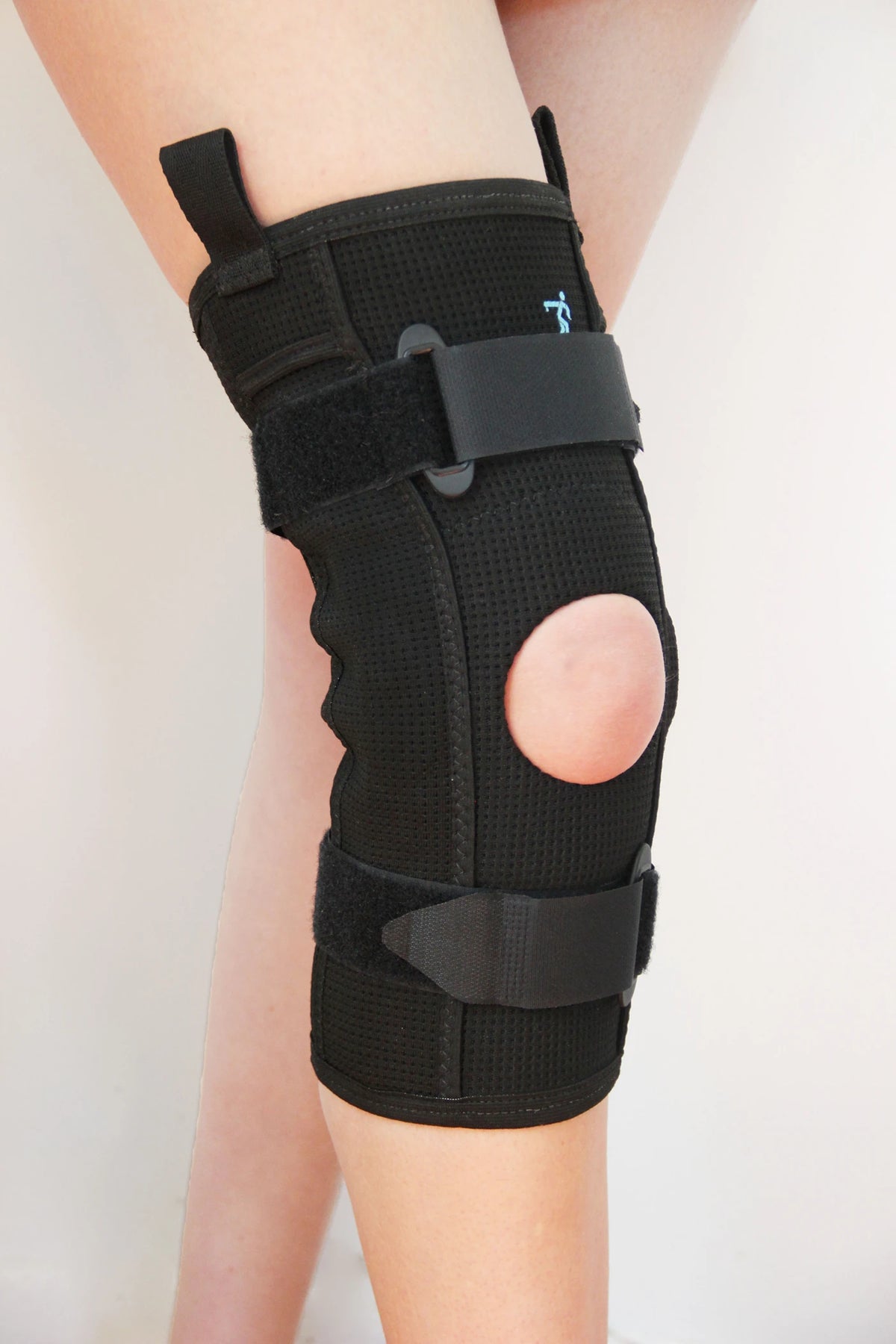Bracer Hinged Knee Air-X™